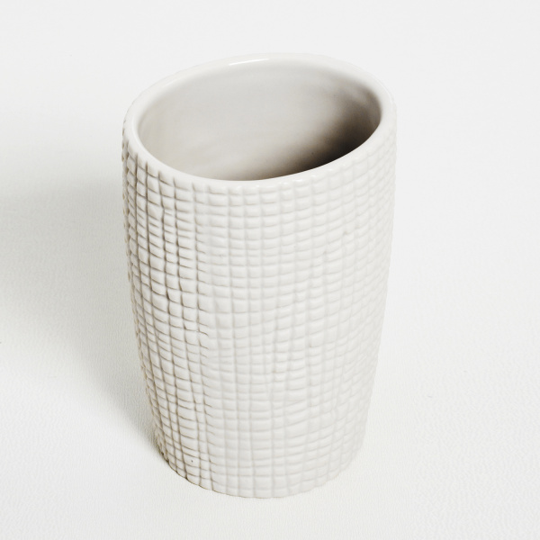 Стакан для зубных щеток WasserKRAFT Dinkel (K-4628) белый Стакан для зубных щеток WasserKRAFT Dinkel (K-4628) белый