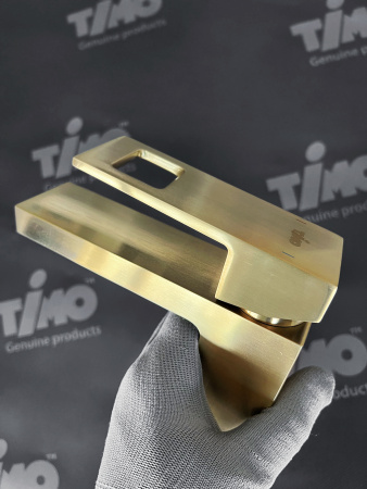 Смеситель для раковины Timo Briana (7161/17F) золото