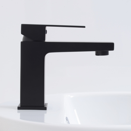 Смеситель для раковины WasserKRAFT серия Abens (2003) черный матовый