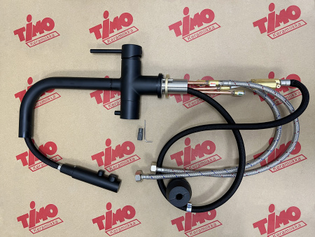 Смеситель для кухни Timo Saona (2356/03FL) с подключением фильтра и выдвижной лейкой, черный