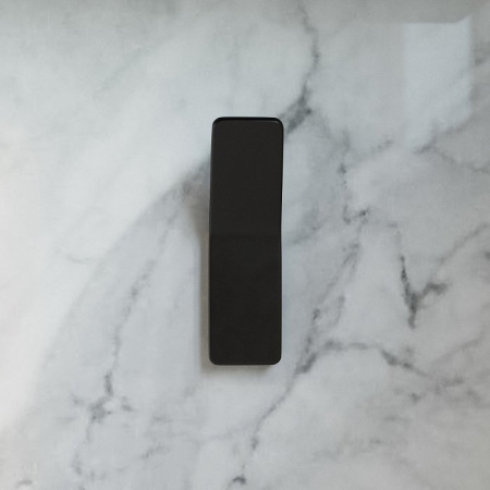 Крючок IDDIS Slide (SLIBS10i41), черный