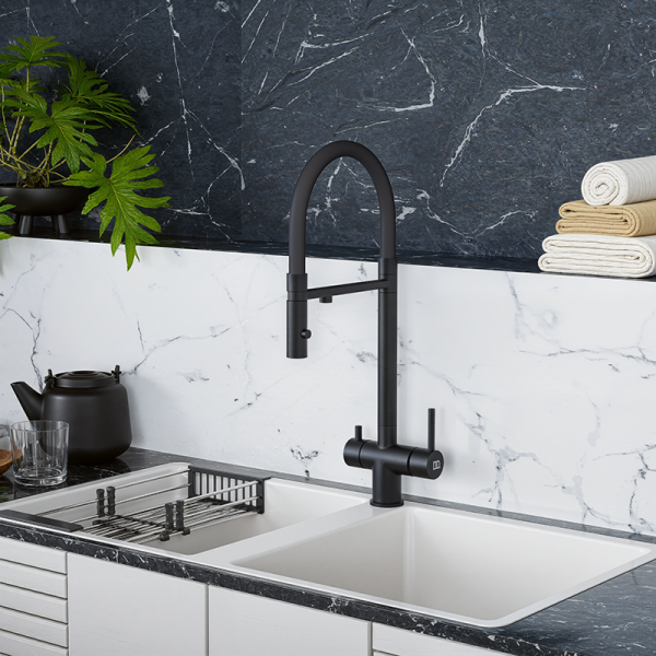 Смеситель для кухни с фильтром и гибким изливом DQ Kitchen (DA1462505Black) черный