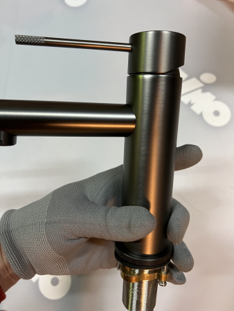 Смеситель для раковины Timo Saona (2361/18F) черное золото