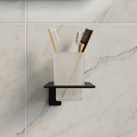 Подстаканник IDDIS Slide (SLIBSG1i45), черный