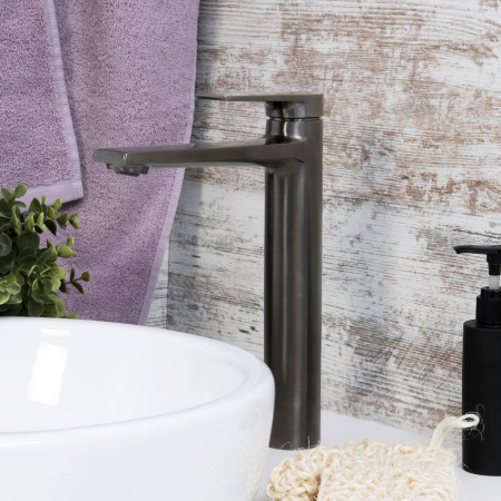 Смеситель для накладной раковины WasserKRAFT Wiese (8403H) черная оружейная сталь