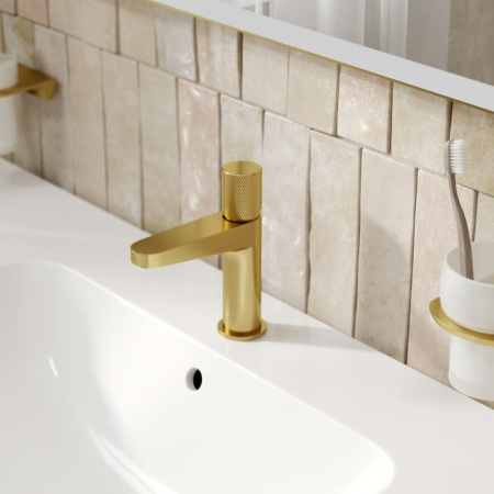 Смеситель для раковины WasserKRAFT Schunter (8203) матовое золото