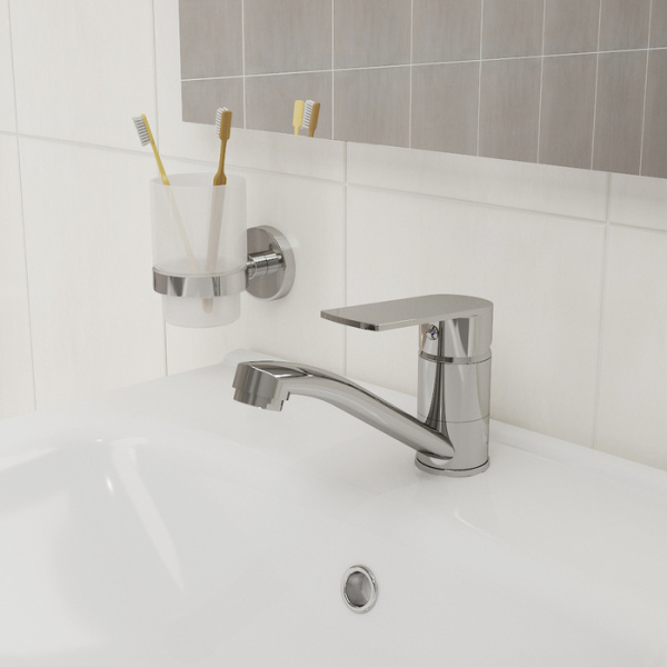 Смеситель для умывальника поворотный Milardo Helic (HELSBR0M01)